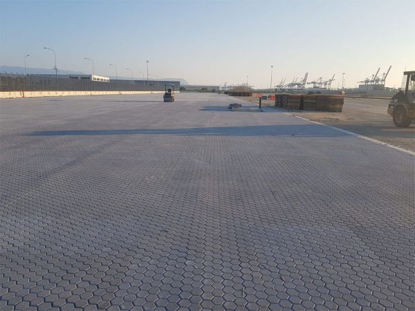 PortoCommercialeGioiaTauro 03